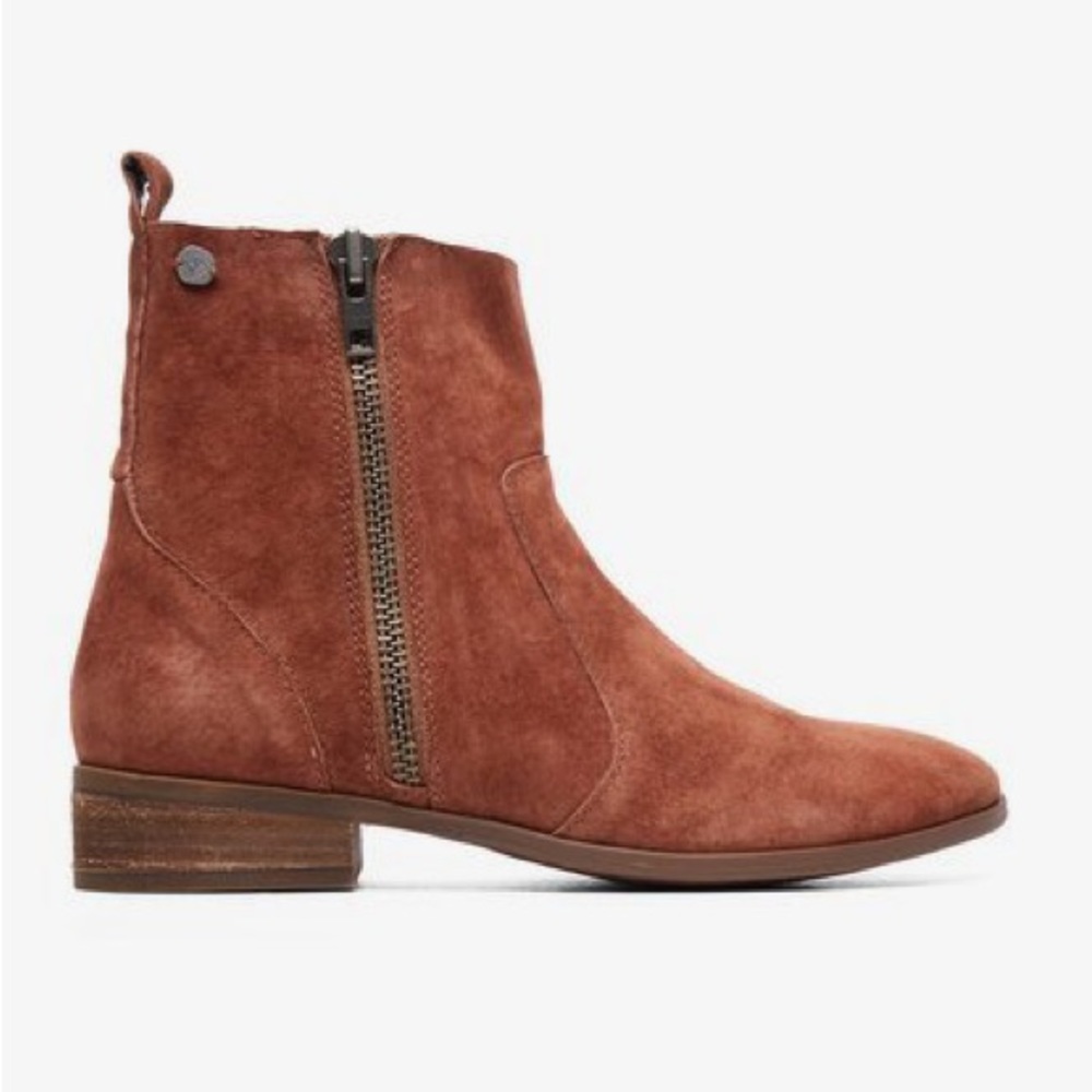 NWT! Roxy boots - Picture 2 of 4